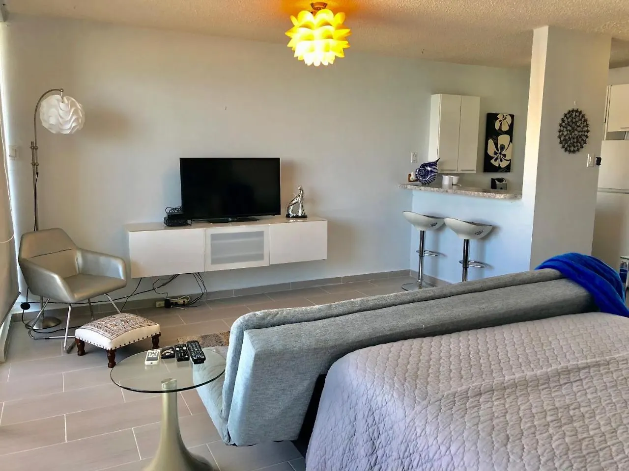 Vacation Apartments Ocean Towers  캐롤라이나